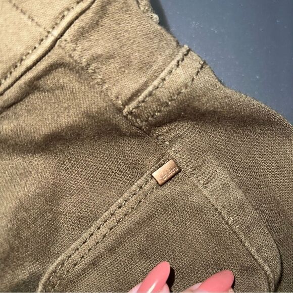 Chico's Platinum Jegging - Picture 9 of 9